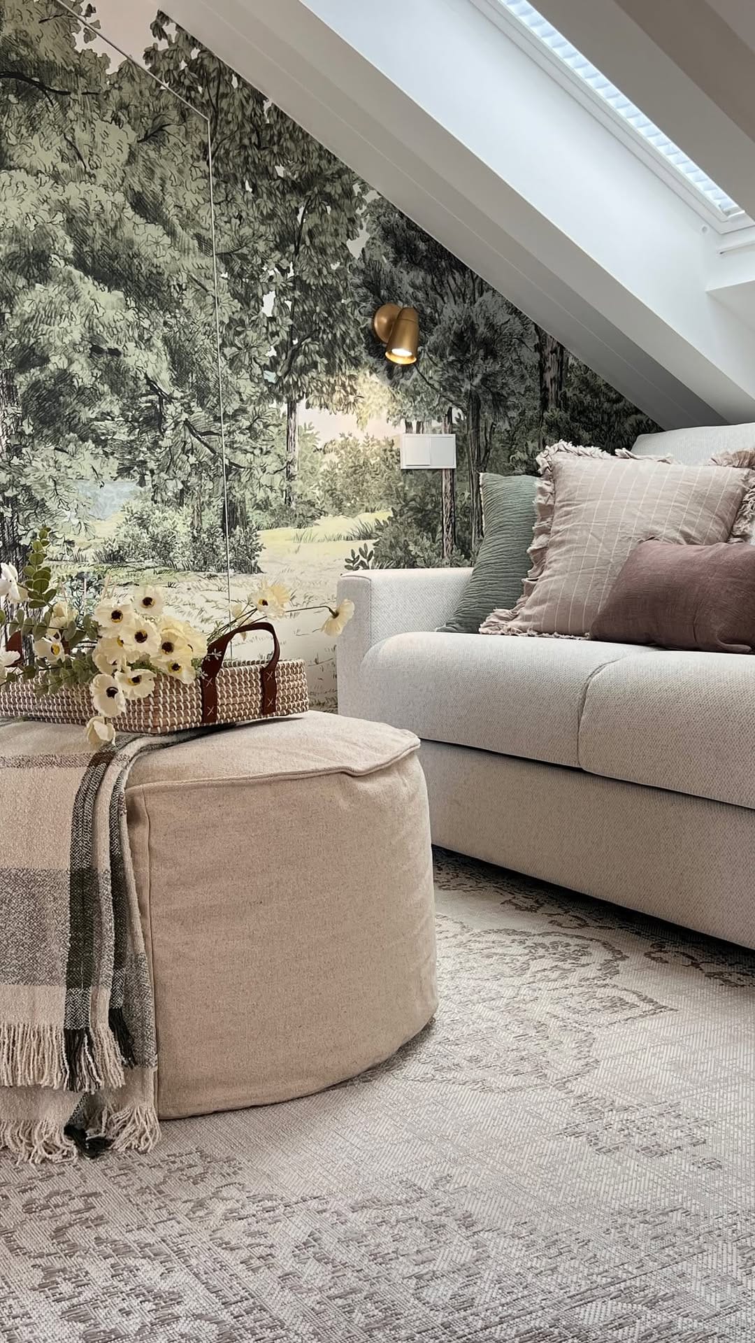 Post 1 by Clara, Interiorismo, Decoración y Reformas, Madrid on Instagram (video)