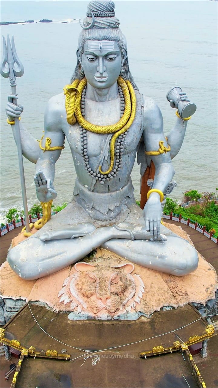 Post 2 by Madhusudhan GK | Travel Photographer🇮🇳 on Instagram (video)
