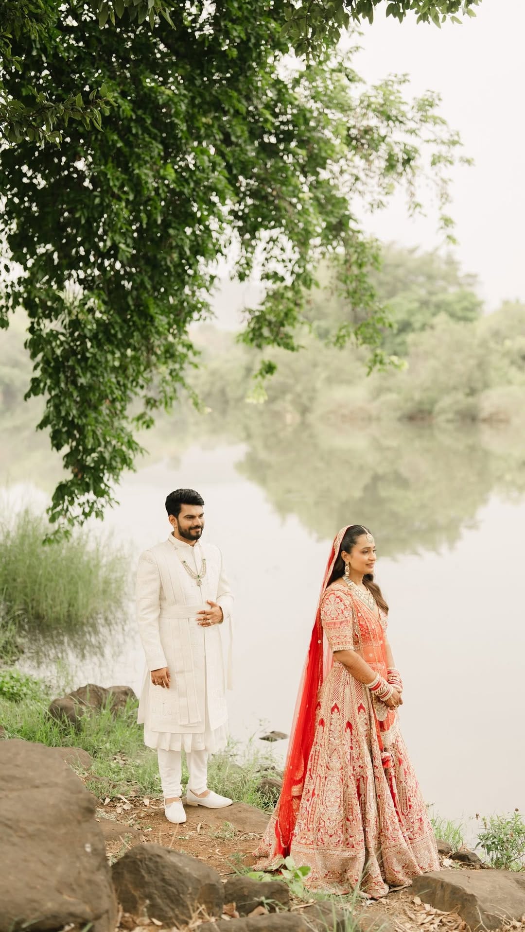 Post 2 by Vicky Shinde Photo & Films on Instagram (video)
