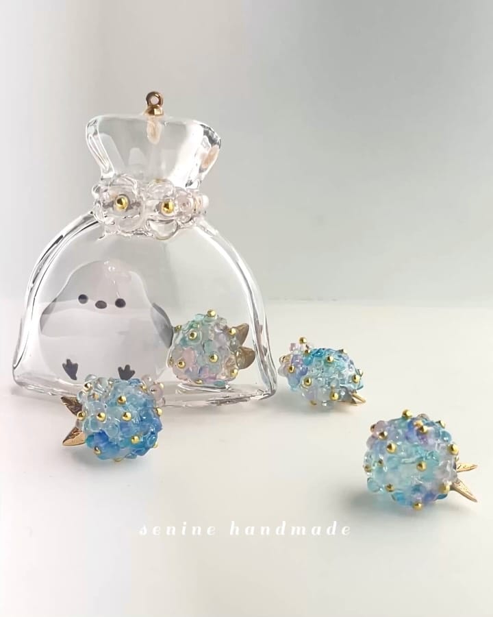 Post 4 by ❀ 𝓼𝓮𝓷𝓲𝓷𝓮 ❀ セニネ on Instagram (carousel)