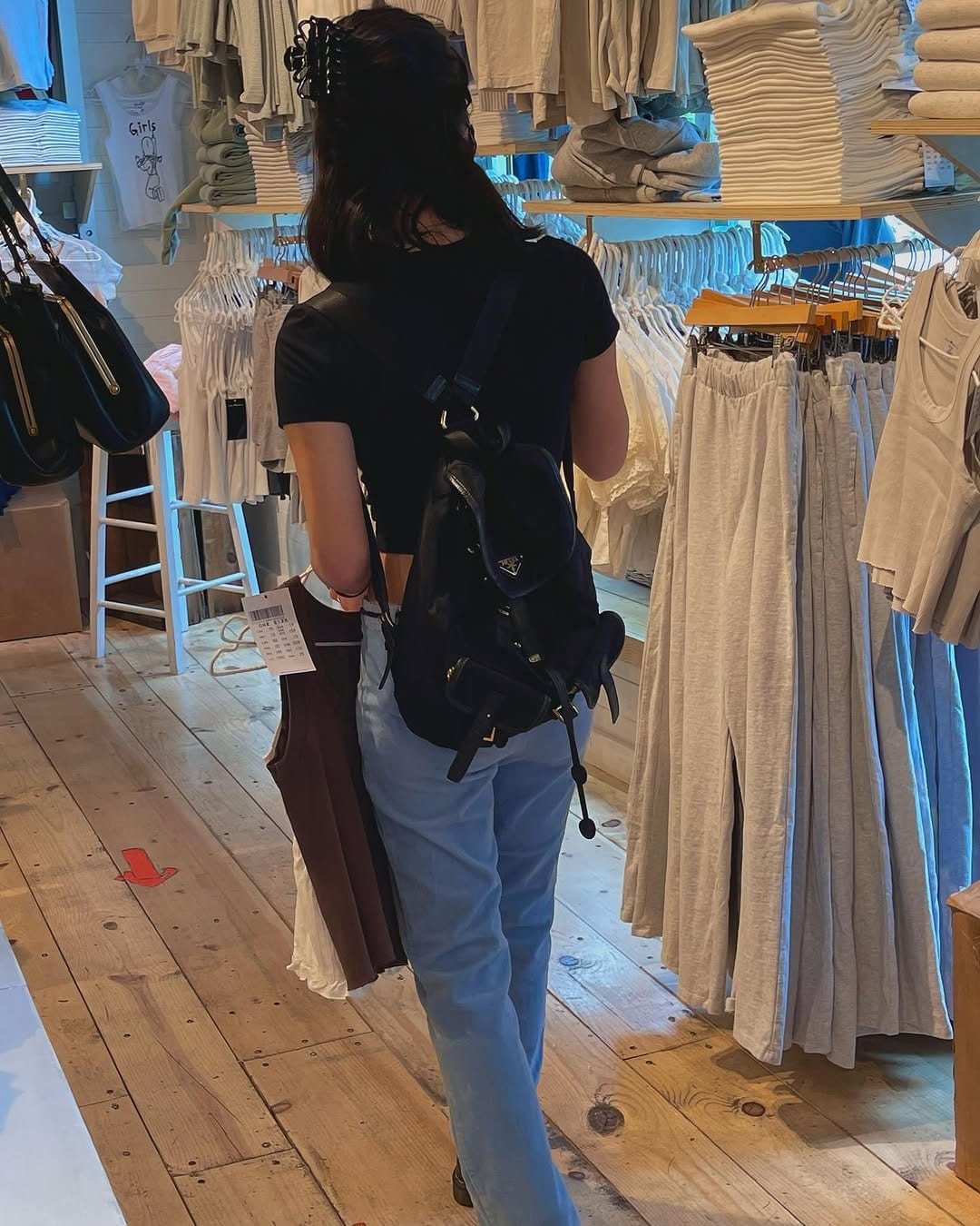 Post 9 by zoe manarel 🧸 on Instagram (carousel)