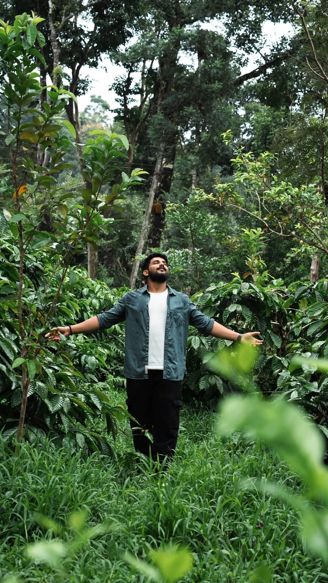 Post 10 by JAKEER HUSSAIN on Instagram (video)