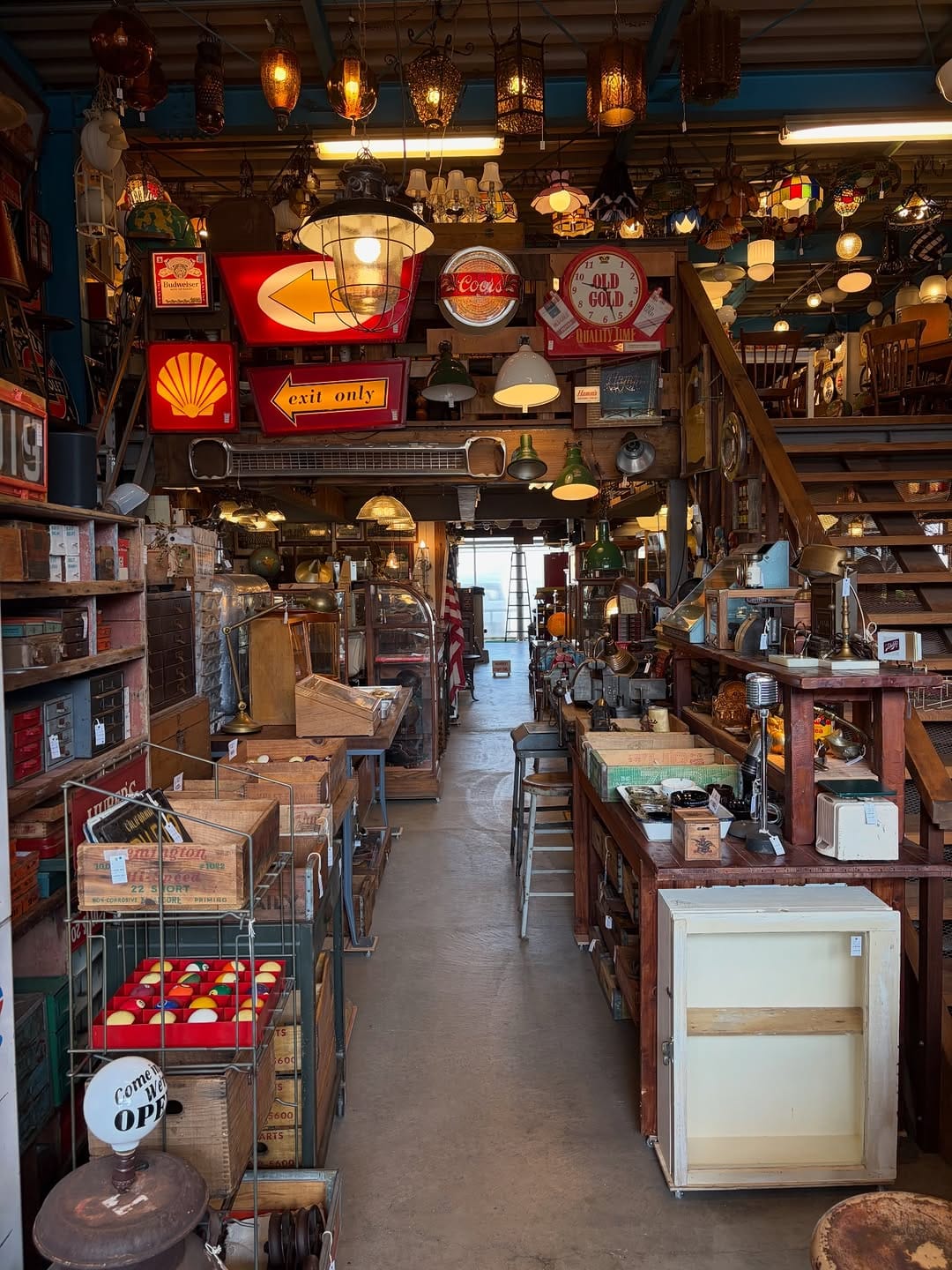 Post 1 by Rose Bowl Antiques on Instagram (image)