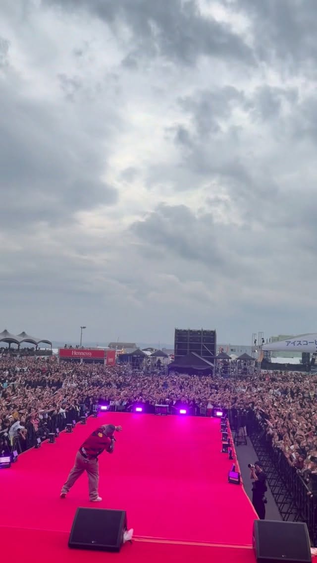 Post 6 by Playsson 🐊 on Instagram (video)