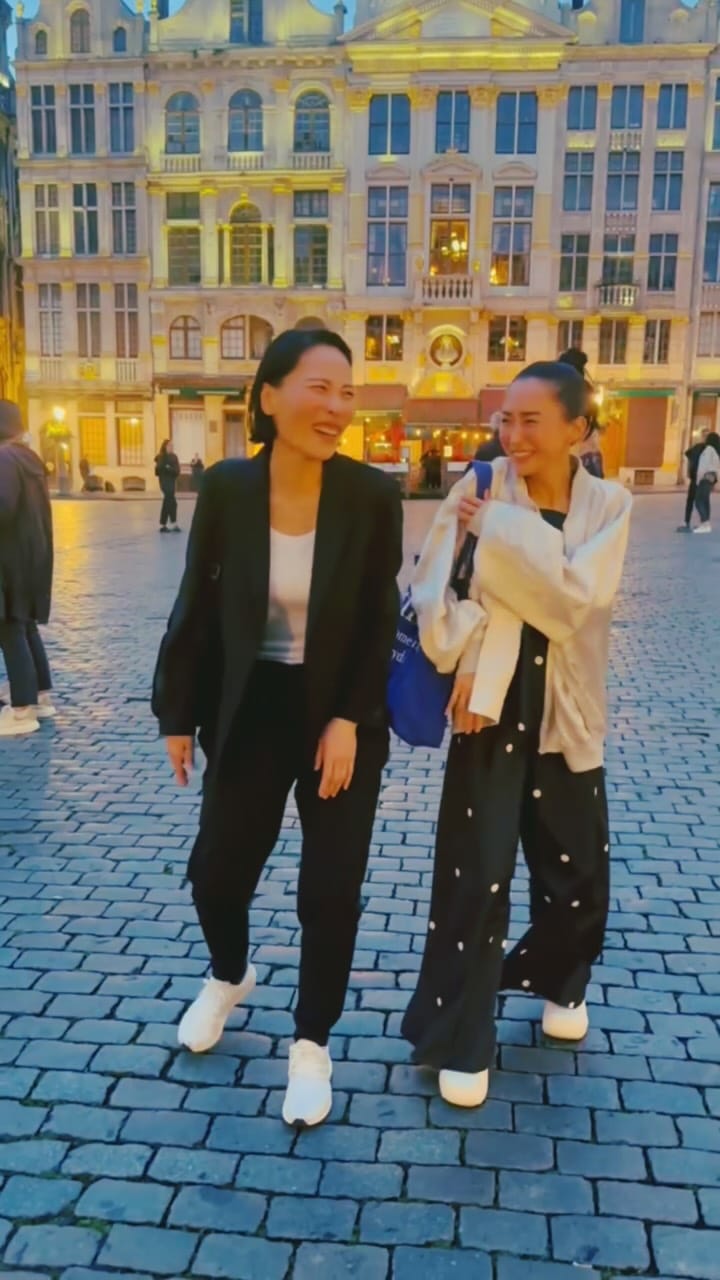 Post 1 by 岸本真依Ai Kishimoto/書家アーティスト on Instagram (video)