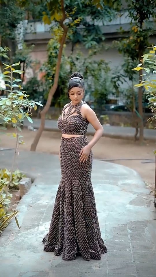 Post 1 by DRESS MASTERS on Instagram (video)