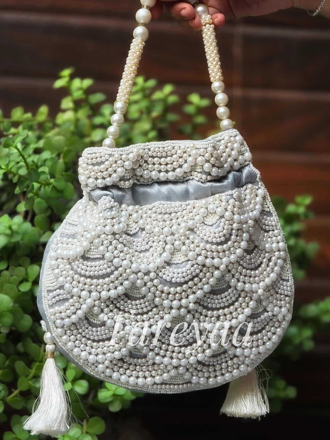 Post 3 by Potli bags & Clutches||Tareyaa.in on Instagram (carousel)