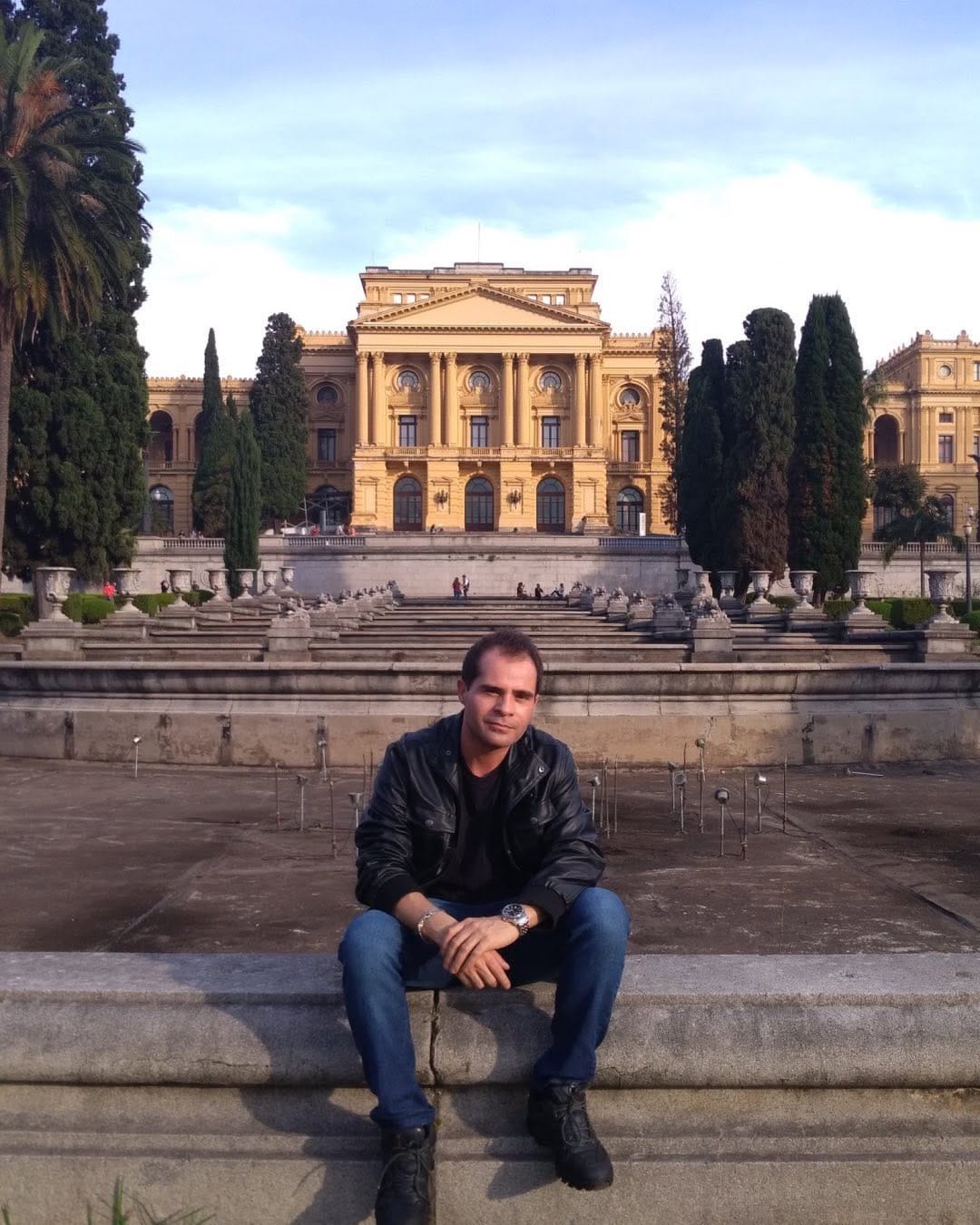Post 8 by Marcelo Neves on Instagram (image)