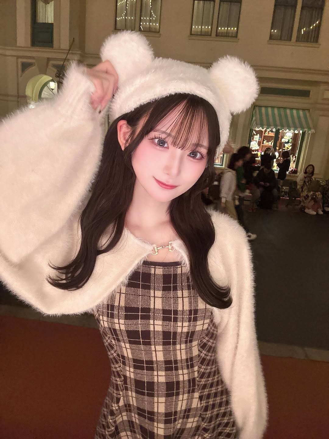Post 5 by えなてゃ on Instagram (carousel)