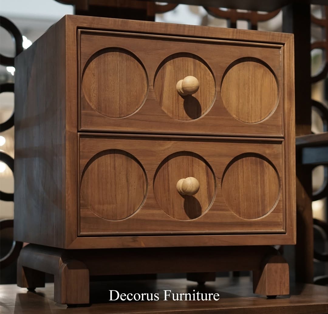 Post 7 by Decorus Furniture on Instagram (image)