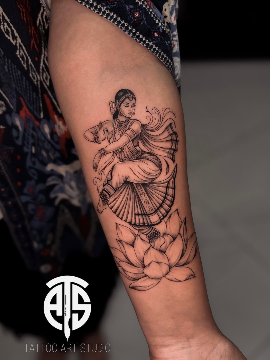 Post 3 by Christy Tattoo on Instagram (image)