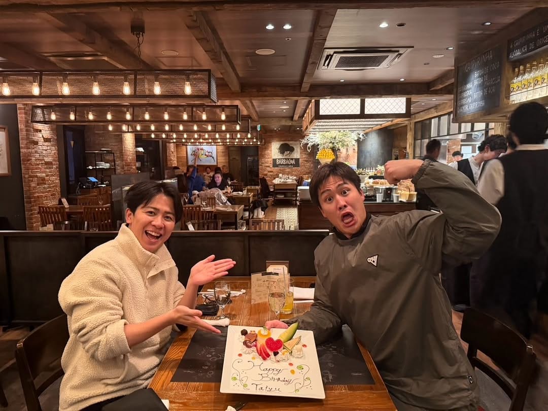 Post 5 by 大石ライアン大祐 on Instagram (carousel)