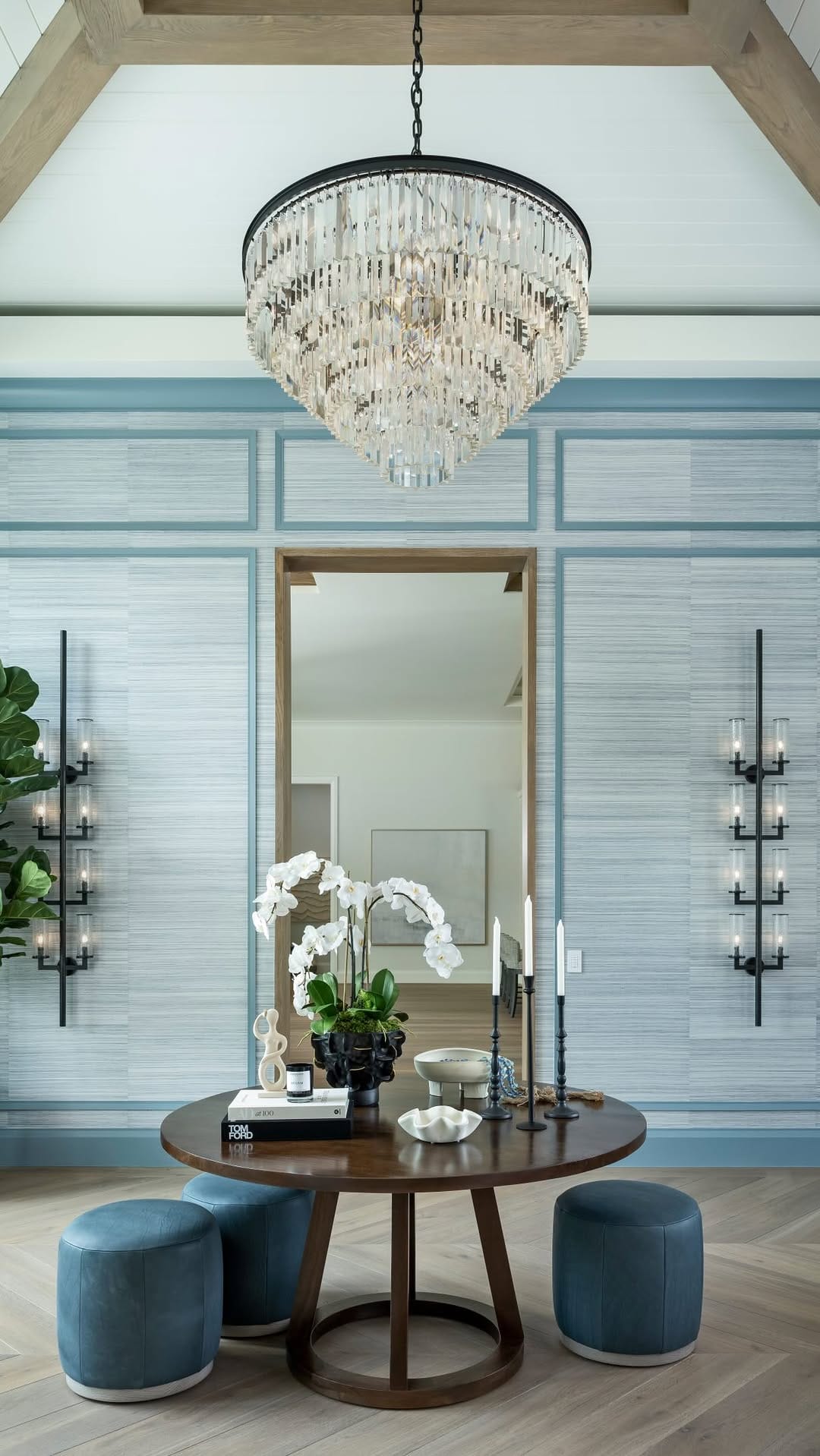 Post 6 by Calusa Bay Design on Instagram (video)