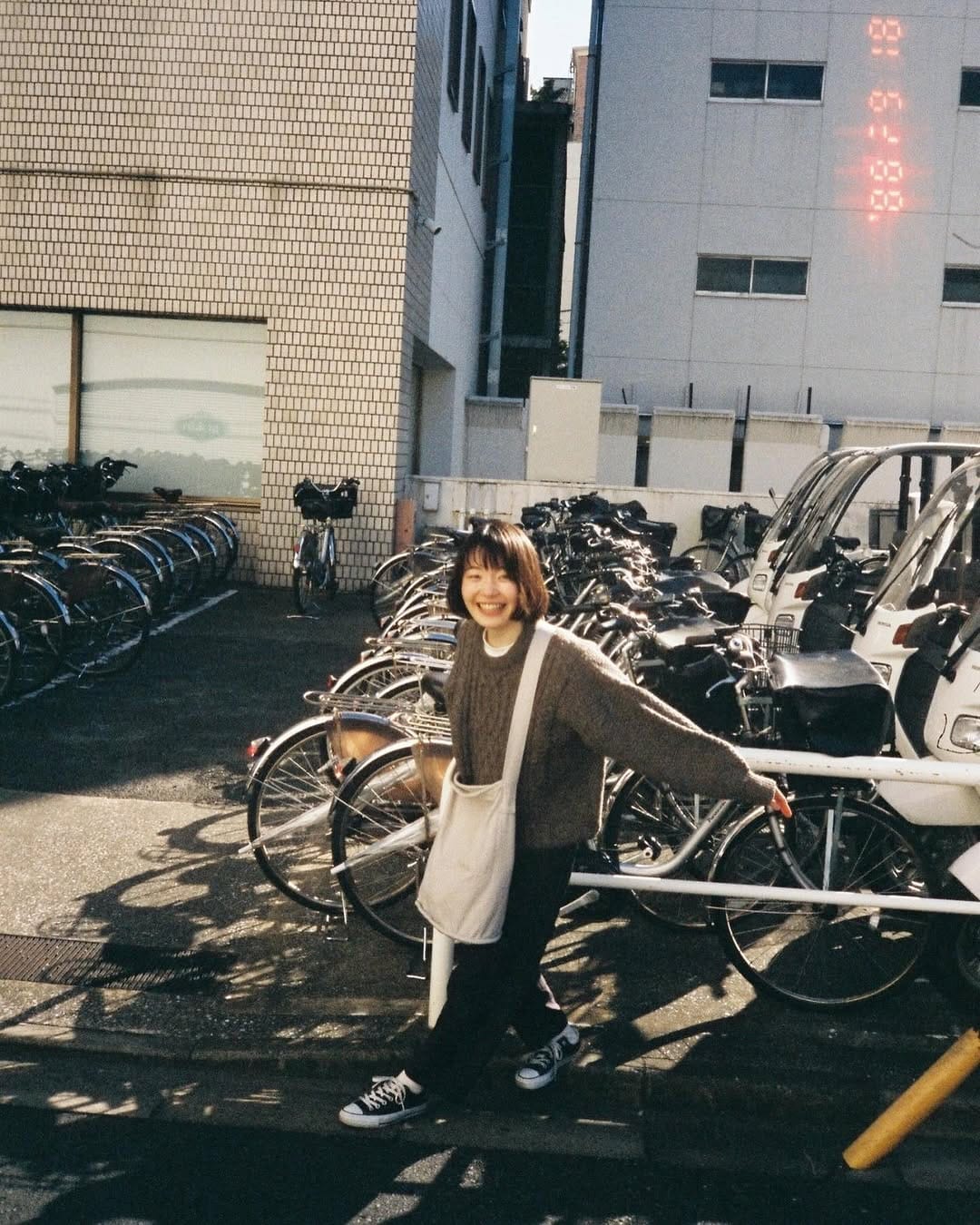 Post 3 by JURI on Instagram (carousel)