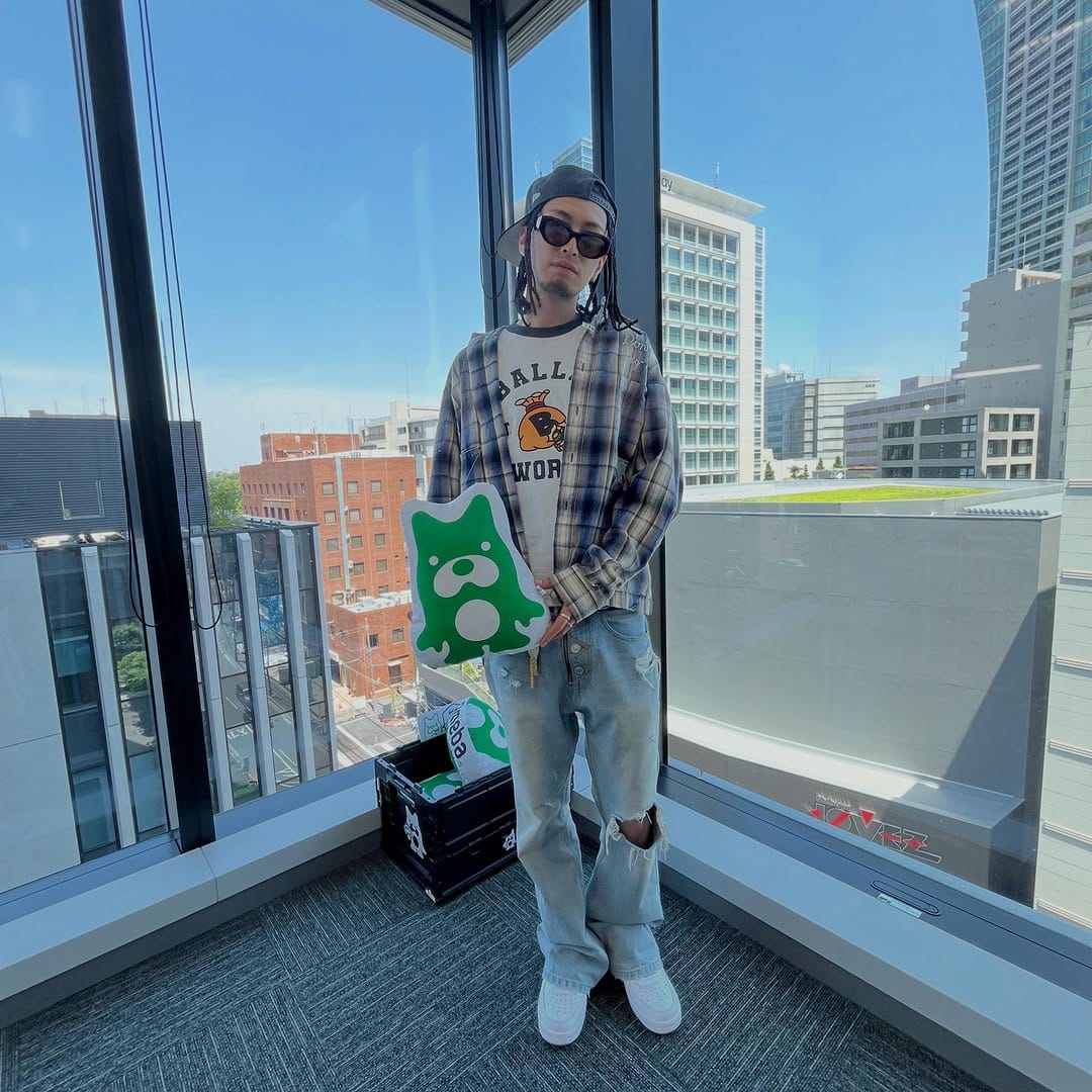 Post 9 by ルナ・ロイヤル🇯🇵 on Instagram (carousel)