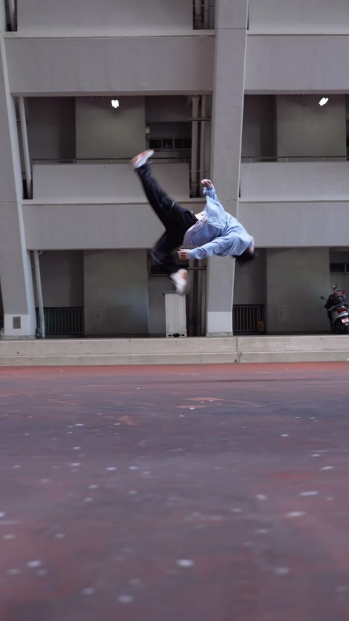 Post 9 by Yusuke Ishii on Instagram (video)