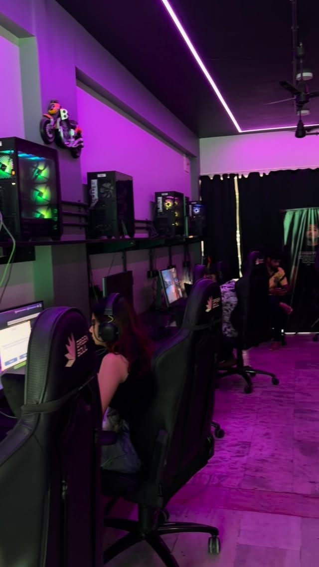 Post 8 by House of Games Manjalpur on Instagram (video)