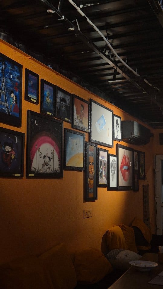 Post 5 by Hifive Cafe on Instagram (video)