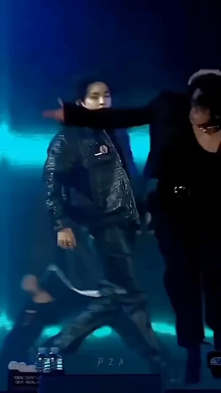 Post 9 by ⟭⟬ Sumako ⁷ ⟬⟭ on Instagram (video)