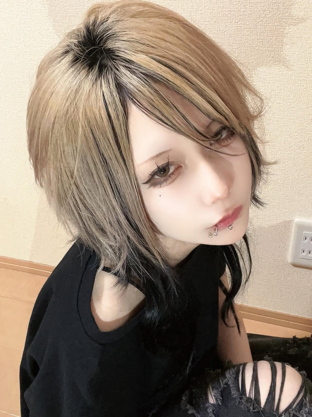 Post 8 by 海琳シル on Instagram (carousel)