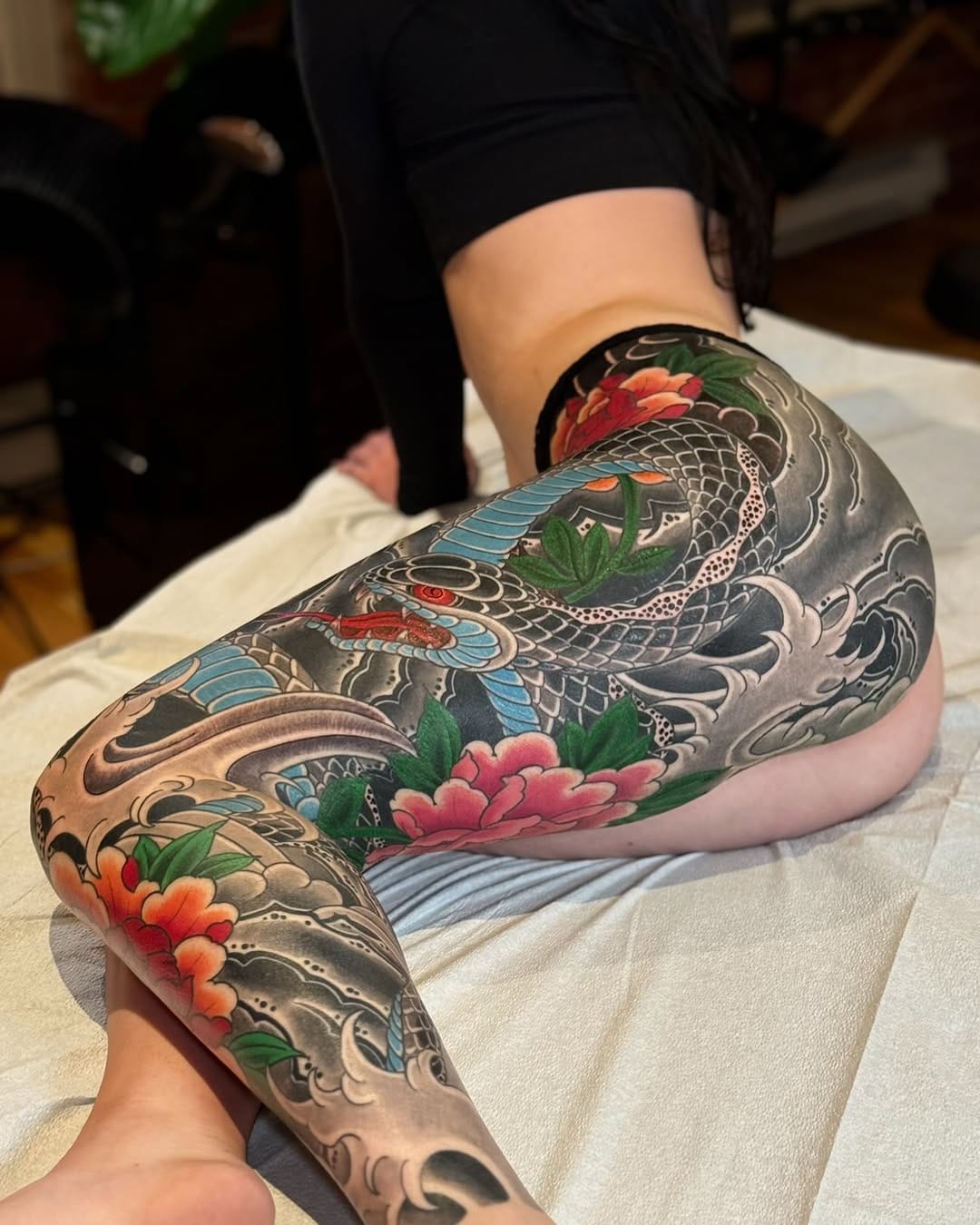 Post 9 by 𝗥𝗼𝗻 𝗦𝗺𝗶𝘁𝗵 • 𝗧𝗮𝘁𝘁𝗼𝗼 𝗔𝗿𝘁𝗶𝘀𝘁 • 𝗩𝗮𝗻𝗰𝗼𝘂𝘃𝗲𝗿 on Instagram (carousel)