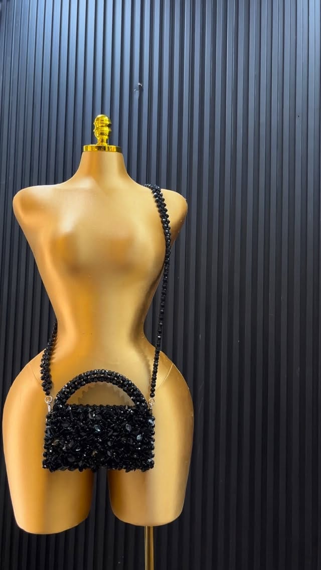 Post 6 by Beaded Bags and Accessories in Abuja on Instagram (video)