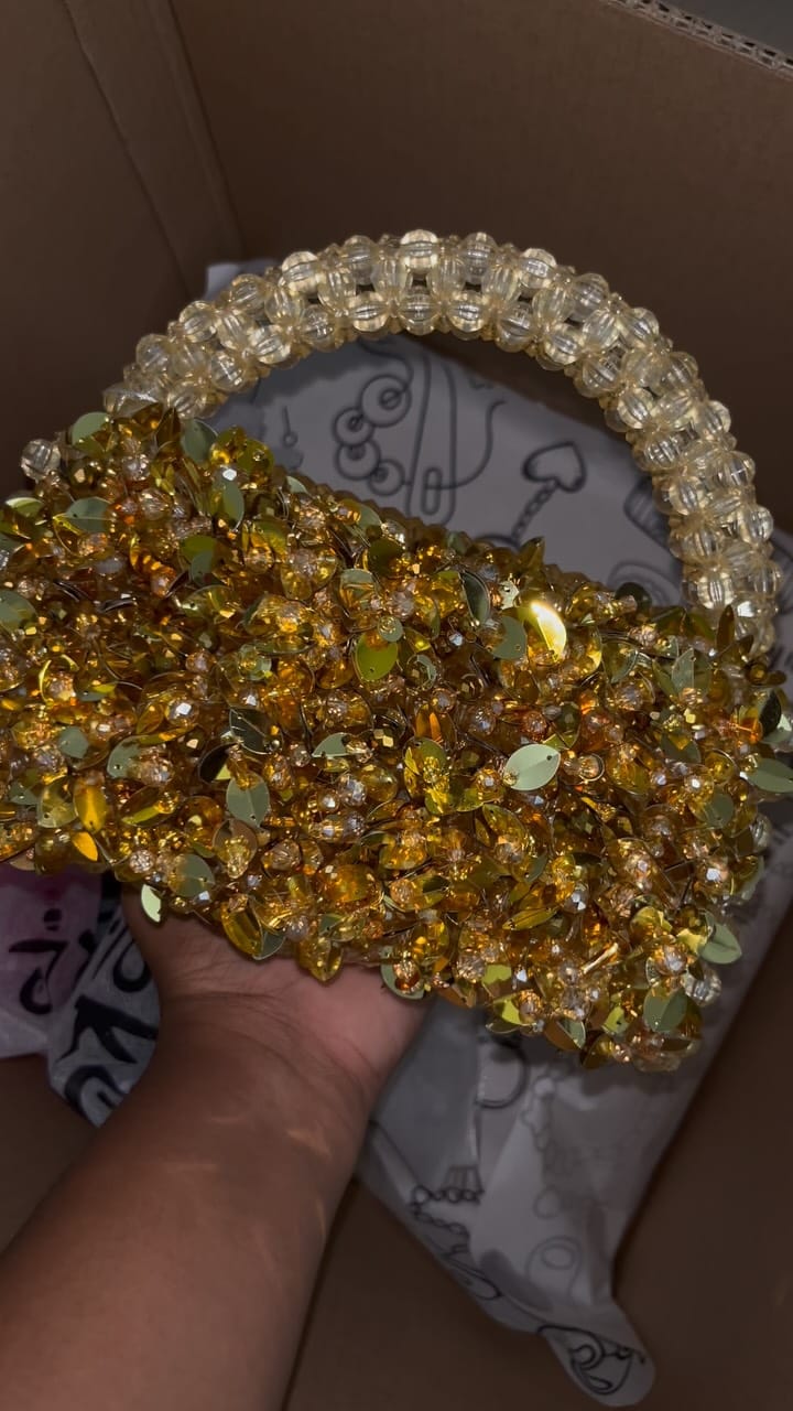 Post 3 by Beaded Bags and Accessories in Abuja on Instagram (video)