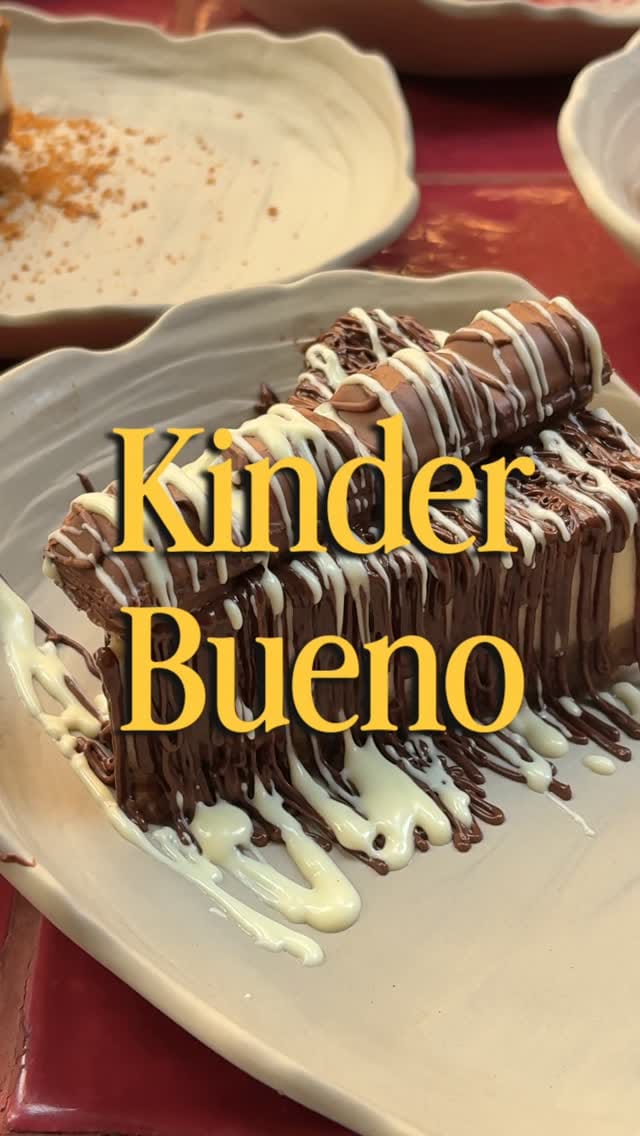 Post 4 by Dessert Therapy on Instagram (video)