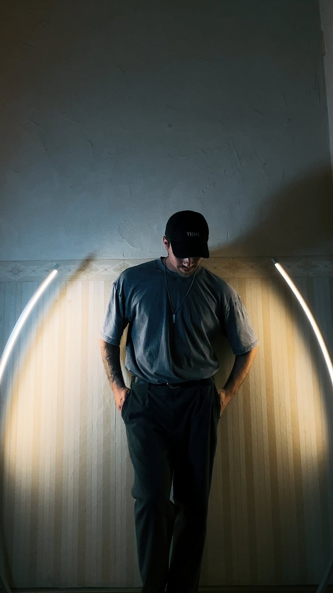 Post 6 by Felix Raphael on Instagram (video)