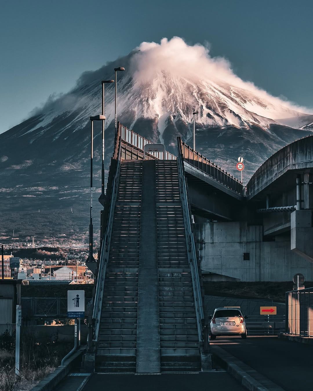 Post 9 by TOKYO.IG on Instagram (carousel)
