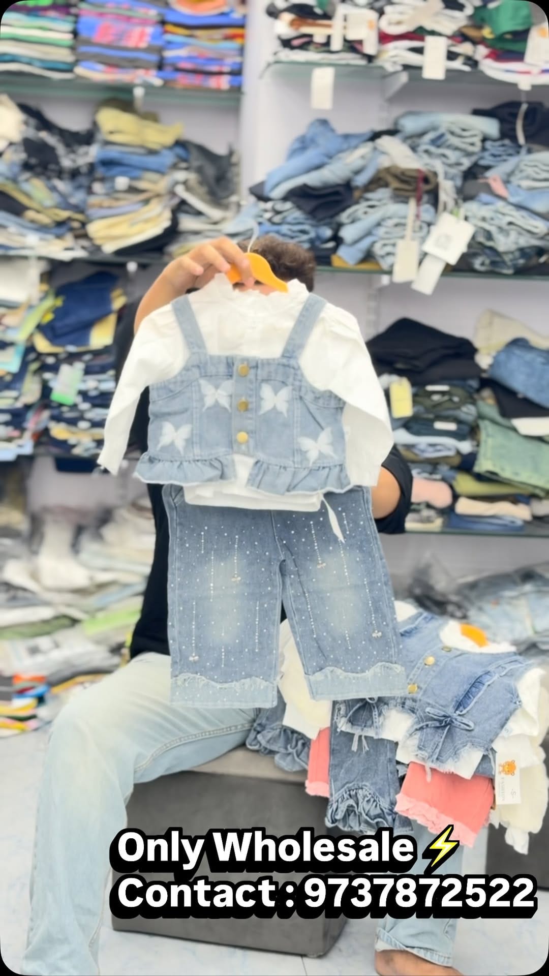 Post 1 by Candy kids wear on Instagram (video)