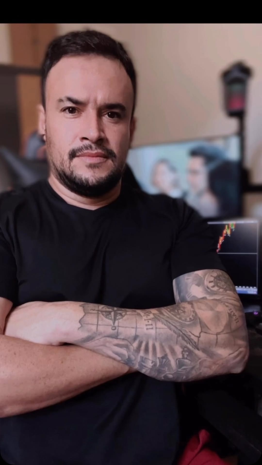 Post 8 by Edrian Bueno on Instagram (video)
