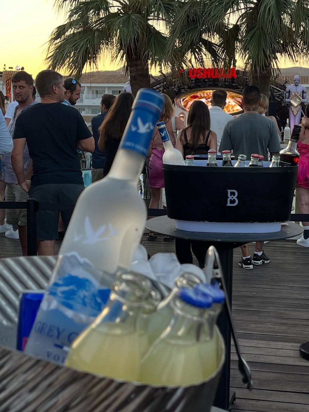 Post 4 by Mario Vintrici on Instagram (carousel)