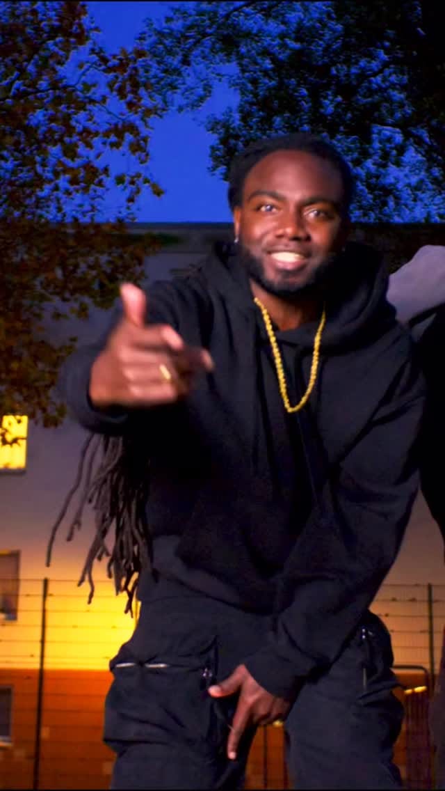 Post 6 by Priester on Instagram (video)