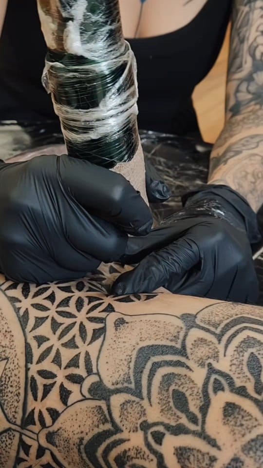 Post 1 by Veronica Tascheri ● Mandala Tattoos on Instagram (video)