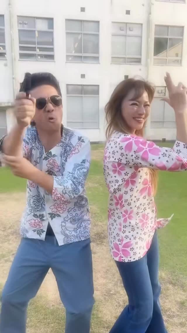 Post 9 by MAX LINA・리나 on Instagram (video)
