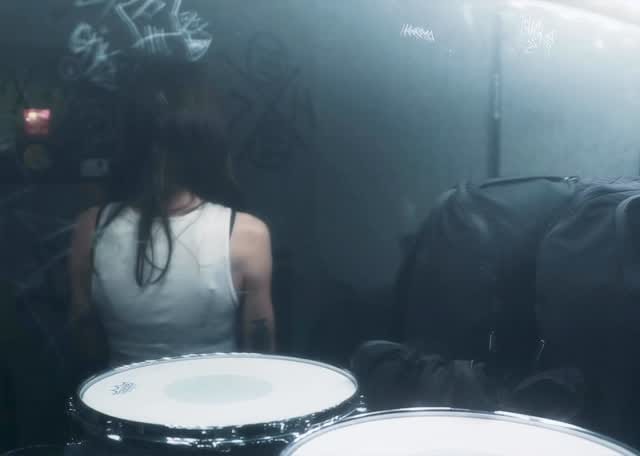 Post 7 by Lauren Lakis on Instagram (video)