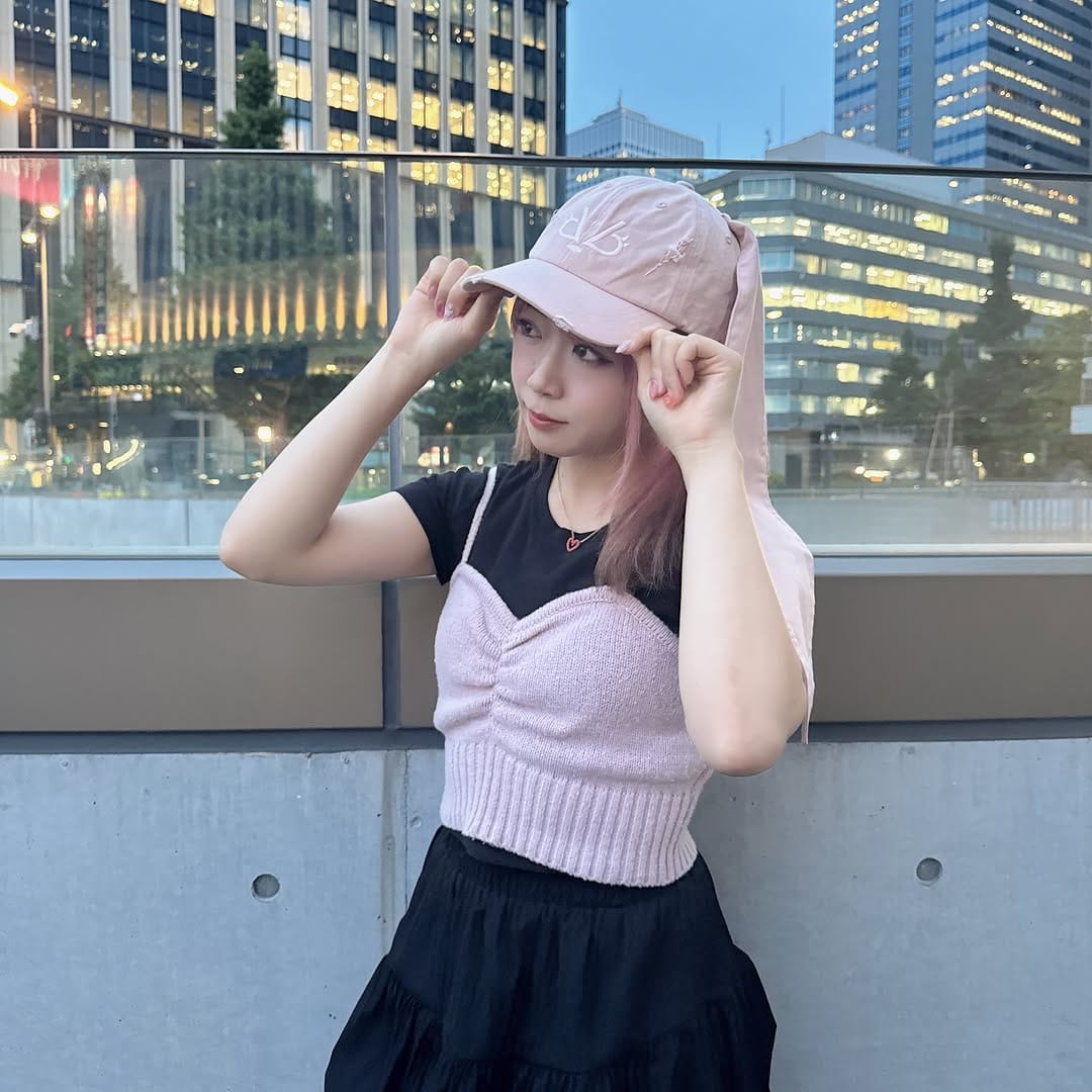 Post 8 by Miyu on Instagram (carousel)