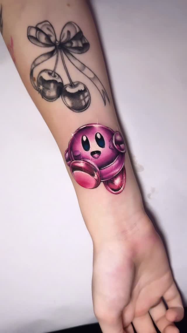 Post 6 by Cristian Carrión | Anime tattoo Barcelona on Instagram (video)