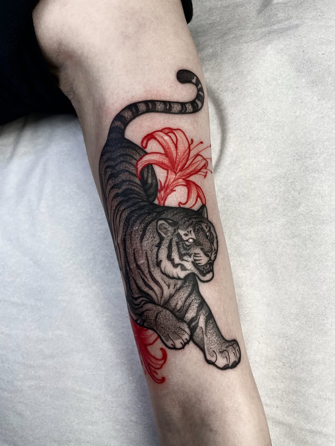 Post 2 by LUCKT TATTOO on Instagram (carousel)