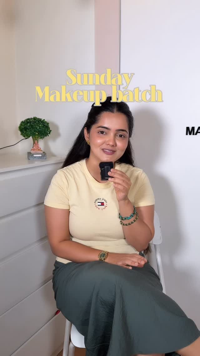 Post 9 by PRIYANKA DIWATE on Instagram (video)