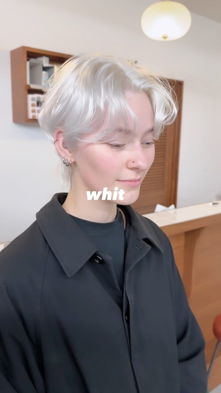 Post 5 by TAKERU/大阪/梅田美容室/ブリーチ/ハイトーンカラー on Instagram (video)