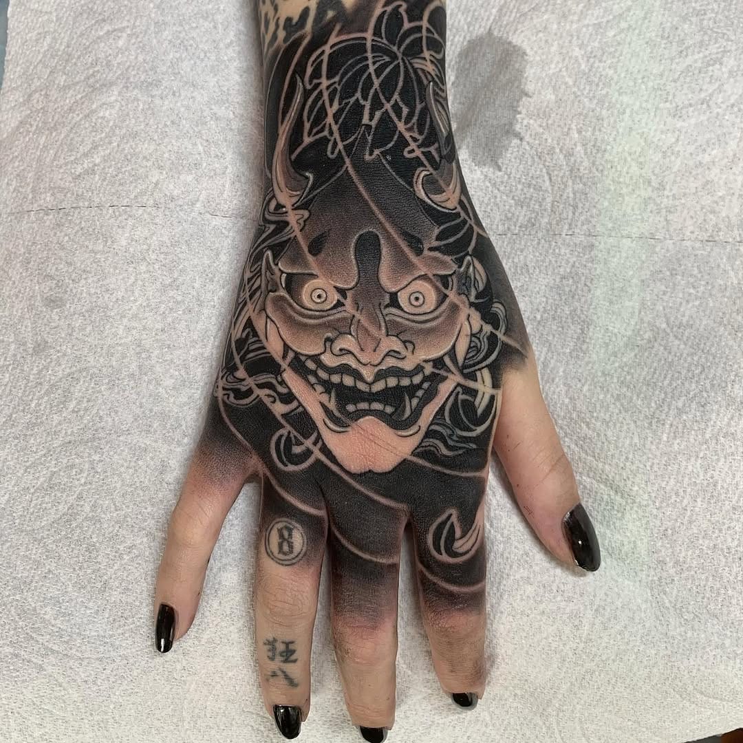 Post 9 by 三ヶ町 彫ぺこ Horipeco on Instagram (image)