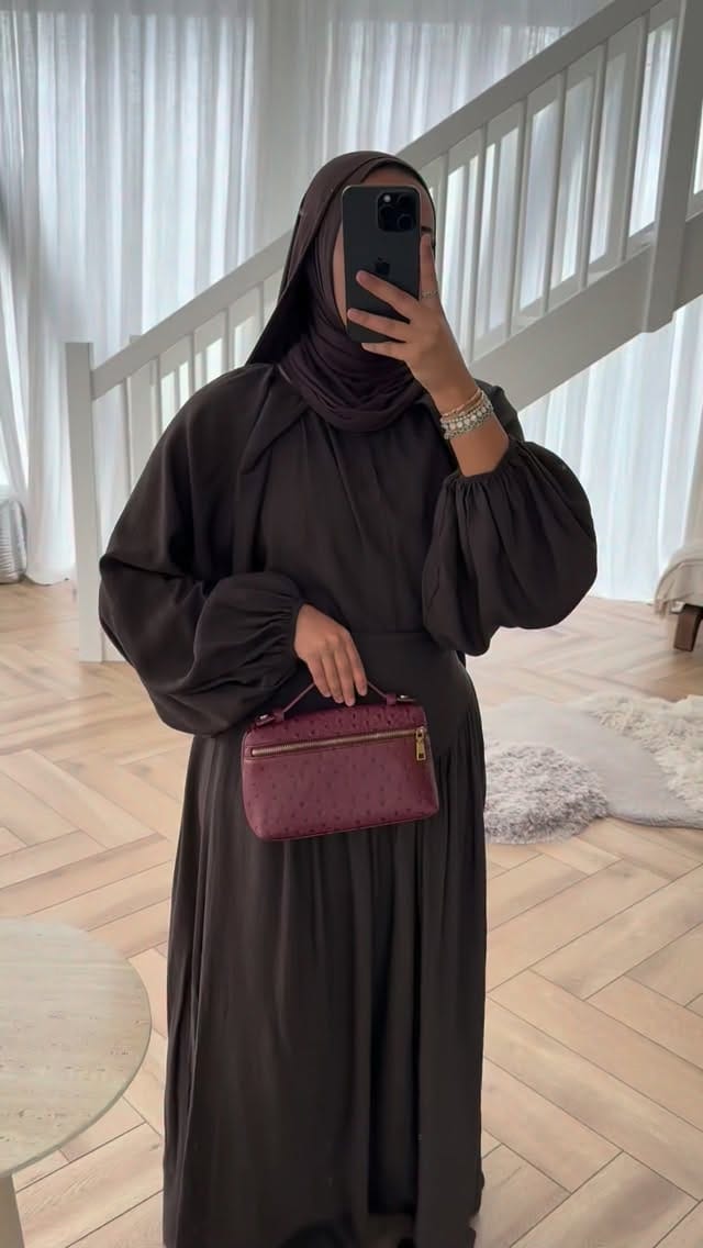 Post 4 by SAFFIYA'S on Instagram (video)