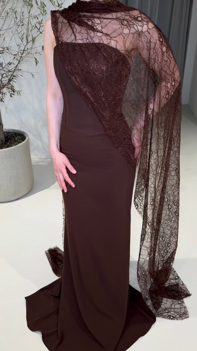 Post 10 by Silk & Lace Dresses on Instagram (video)