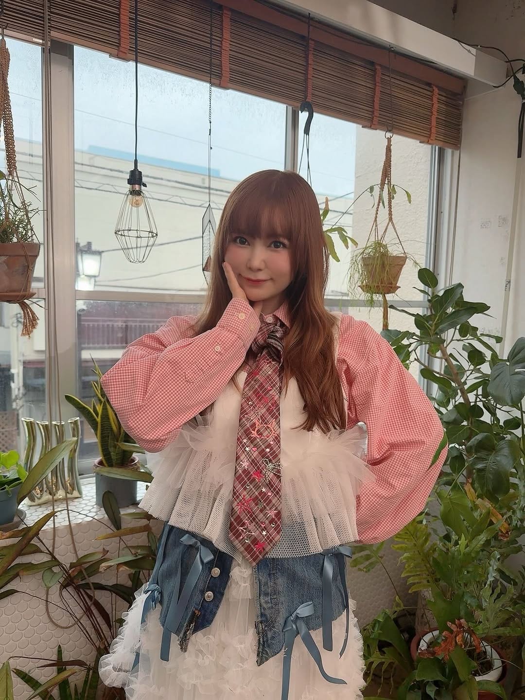 Post 8 by 中川翔子 on Instagram (carousel)