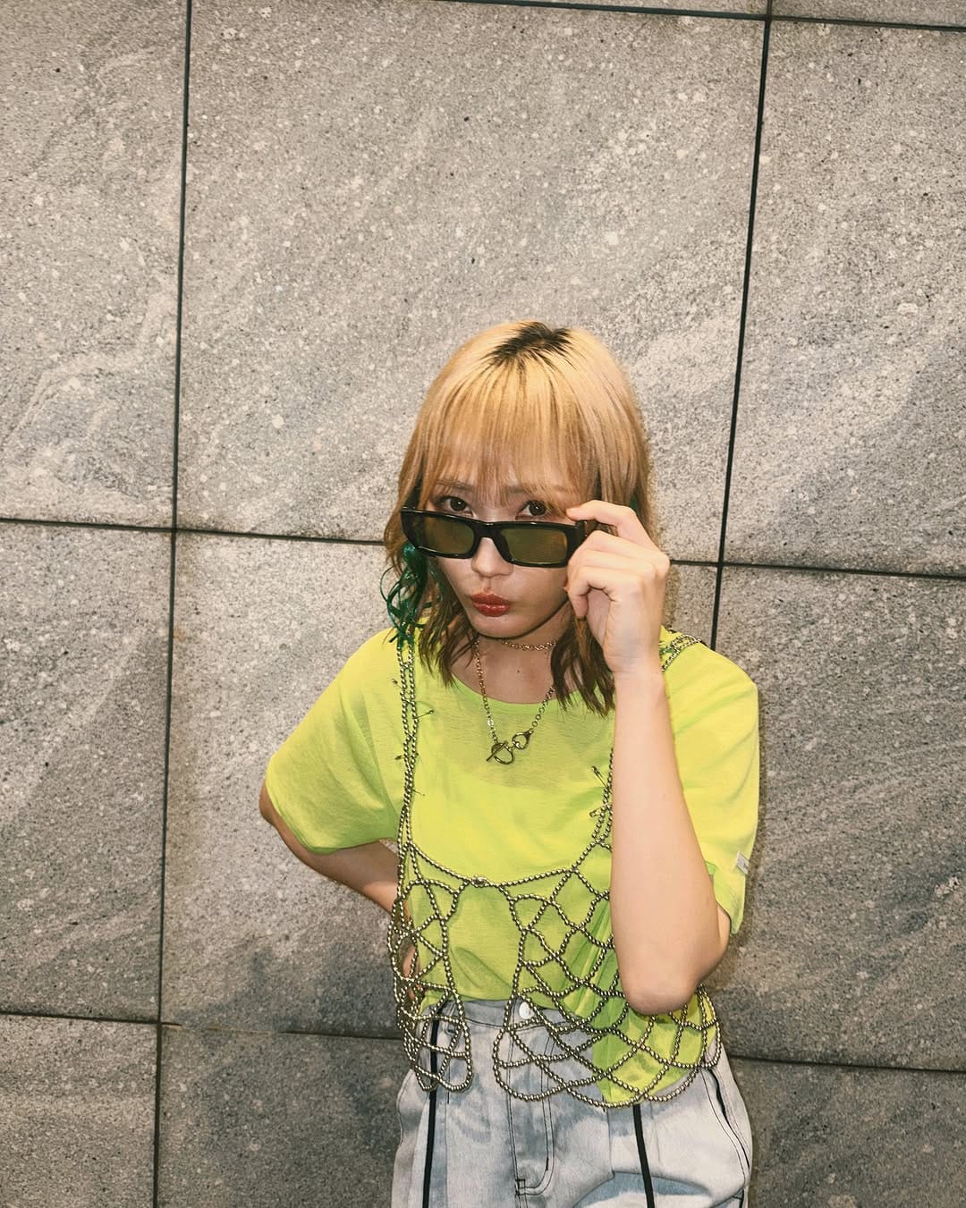 Post 4 by 安月名 莉子 / Azuna Riko on Instagram (carousel)