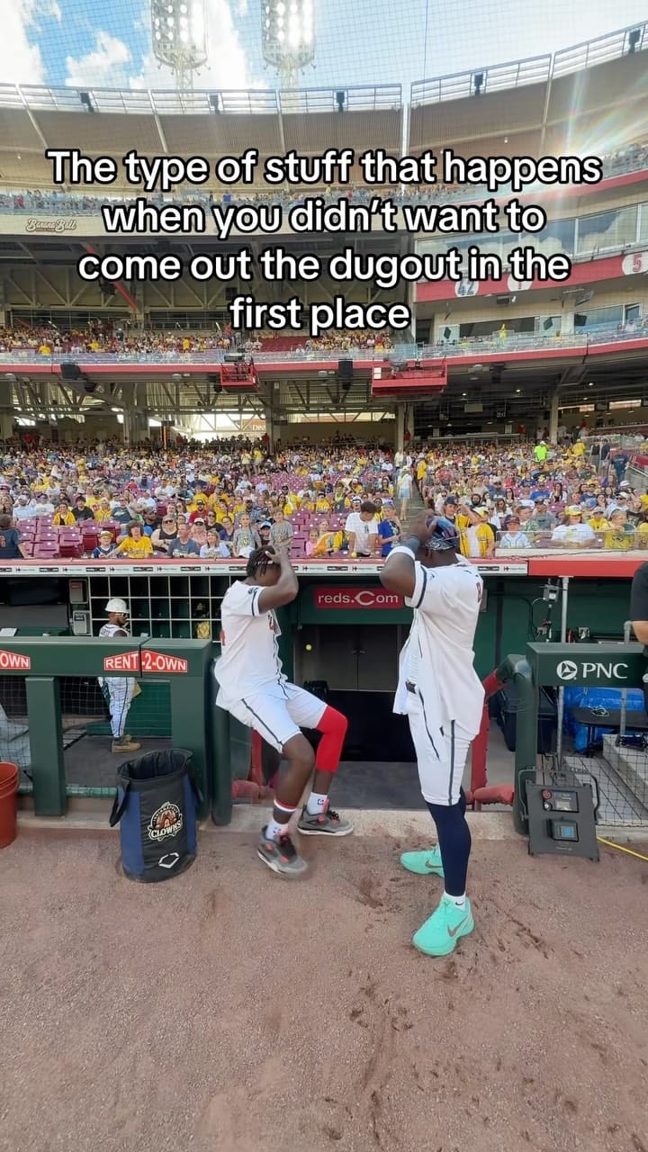 Post 6 by kobe robinson on Instagram (video)