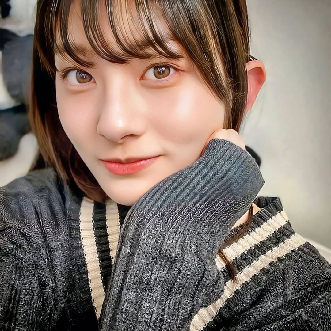 Post 9 by 瀬田さくら公式 on Instagram (carousel)