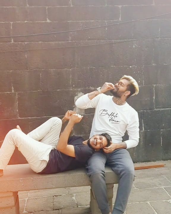 Post 10 by Ganesh Gupta ⅔ on Instagram (video)